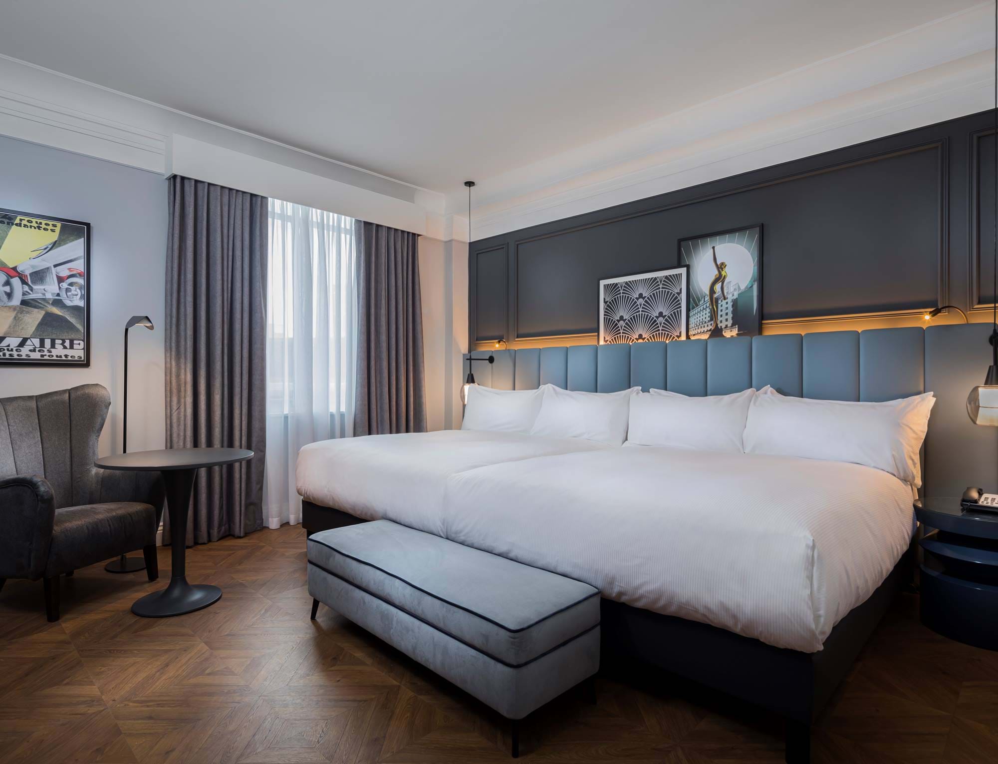 Deluxe Family Rooms and Suites in Leeds | The Queens Hotel