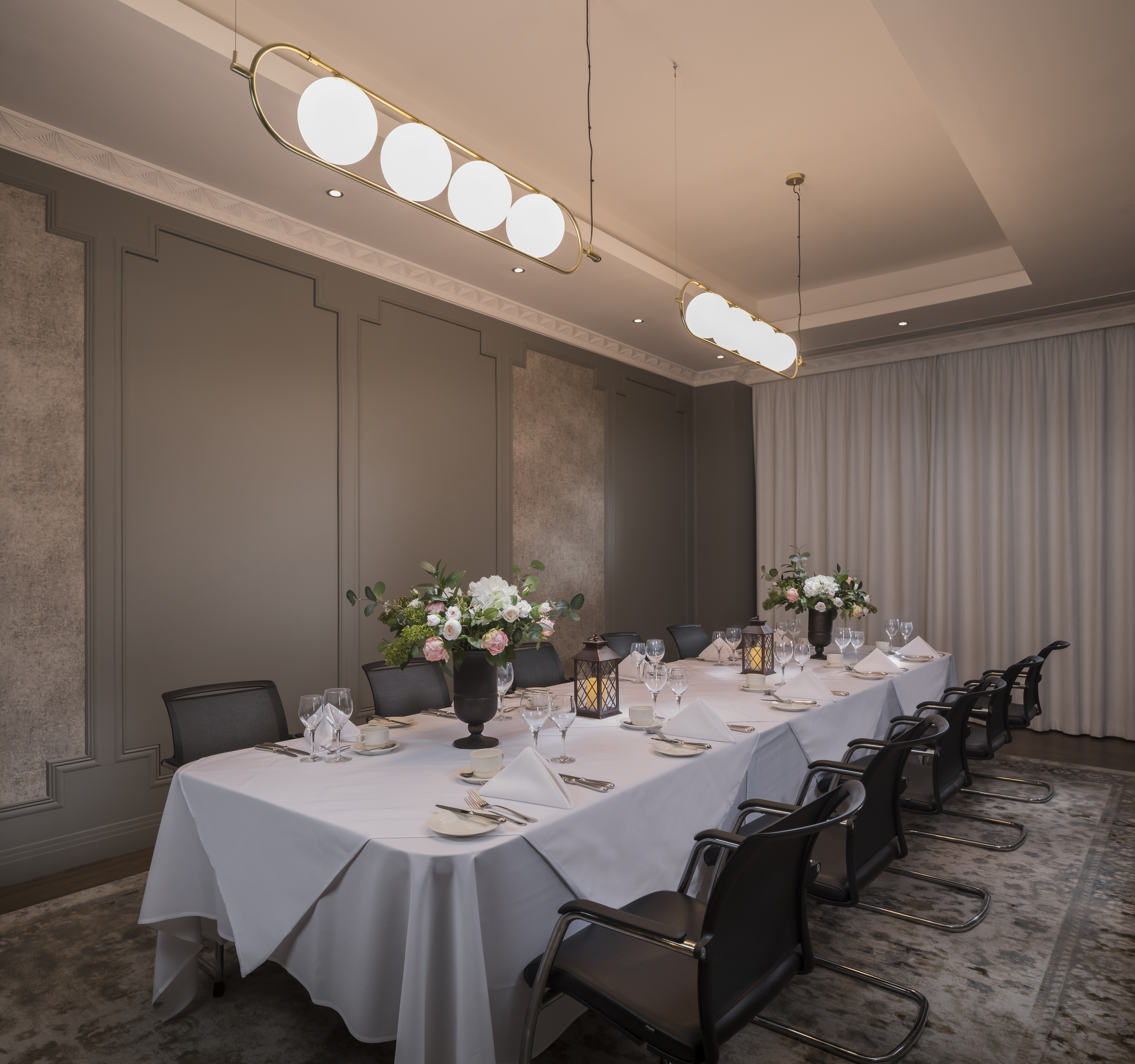 Special Occasion Room Hire The Queens Hotel, Leeds